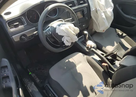 2017 Volkswagen Jetta S z USA, uszkodzony, nr VIN 3VW2B7AJ0HM370941